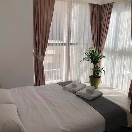 Denize Yakin Uc Arti Bir Lux 公寓 马尔马里斯